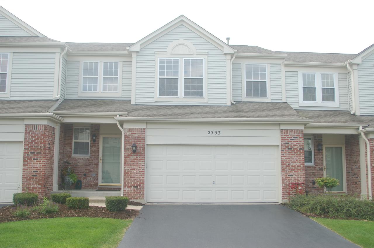 2733 Bay View Cir., Algonquin, IL 60102