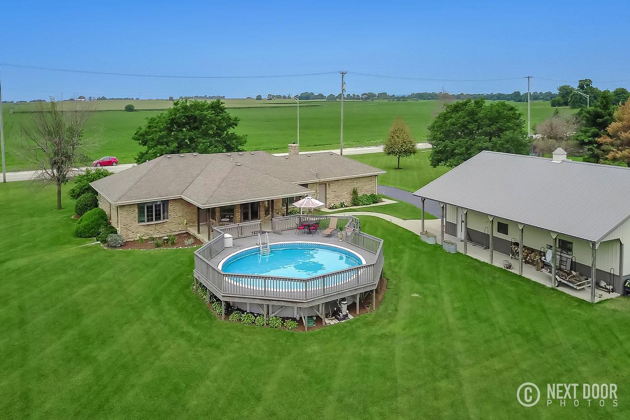 17245 County Line Rd., Plainfield, IL 60586