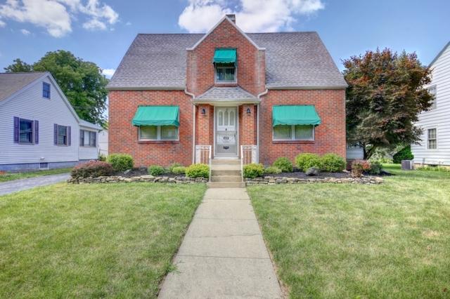 614 W White St., Champaign, IL 61820