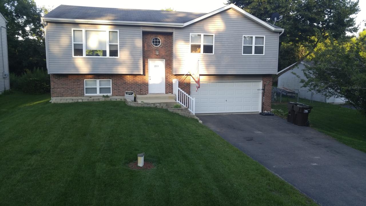 2510 N Kosciuszko Rd., Mchenry, IL 60050