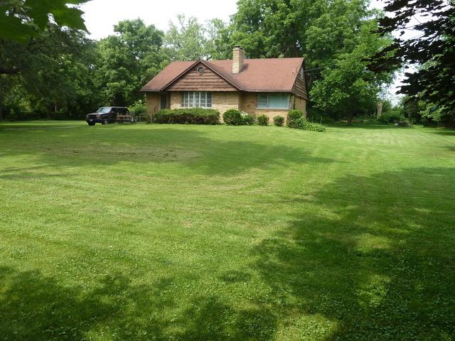 4N186 Walter Dr., Addison, IL 60101
