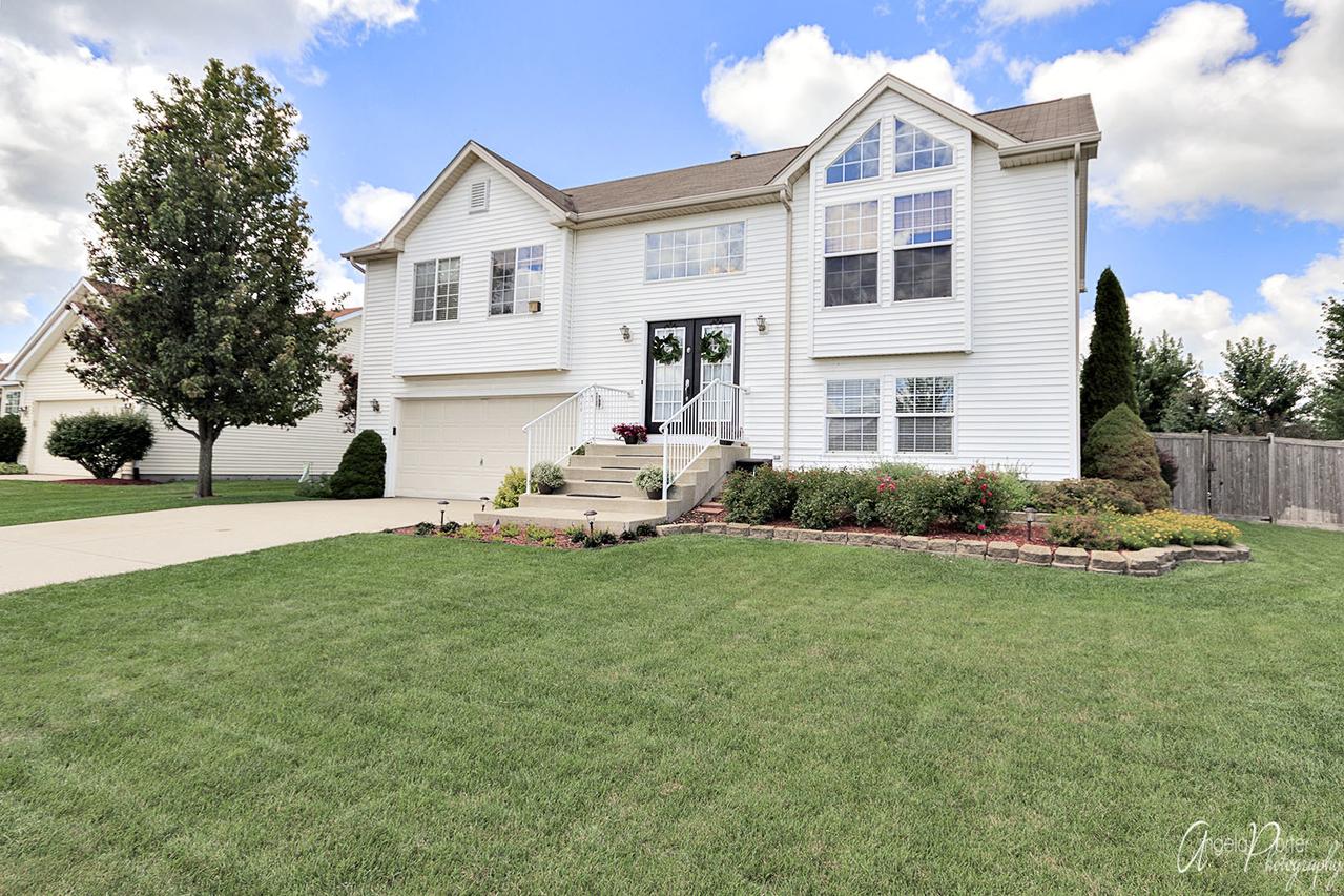 611 Whitmore Tr., Mchenry, IL 60050