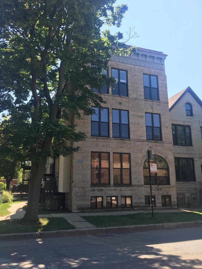 1728 N Wilmot Ave. #2W, Chicago, IL 60647