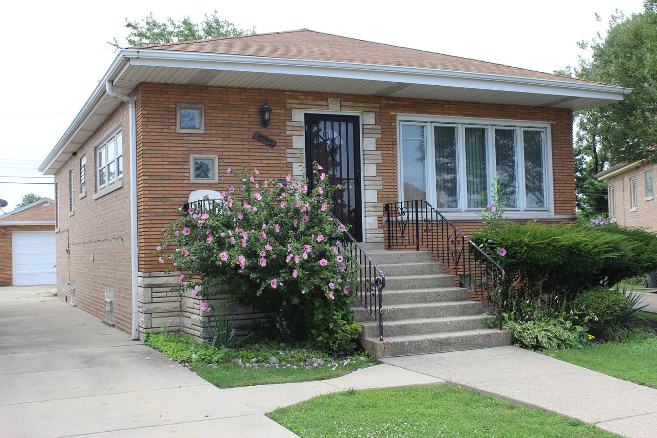 4543 W 64th Pl., Chicago, IL 60629