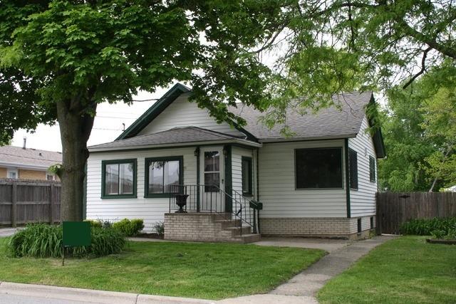 611 North St., Geneva, IL 60134
