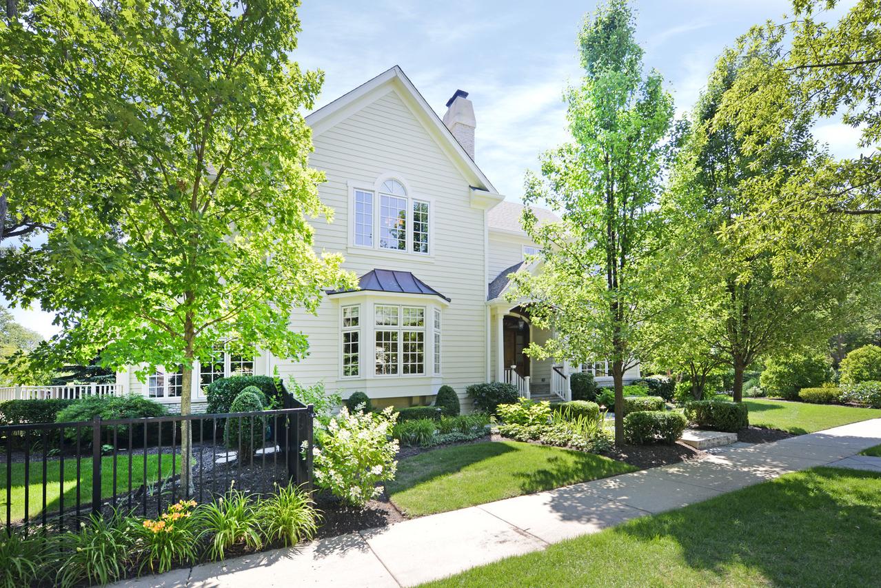 100 14th St., Wilmette, IL 60091