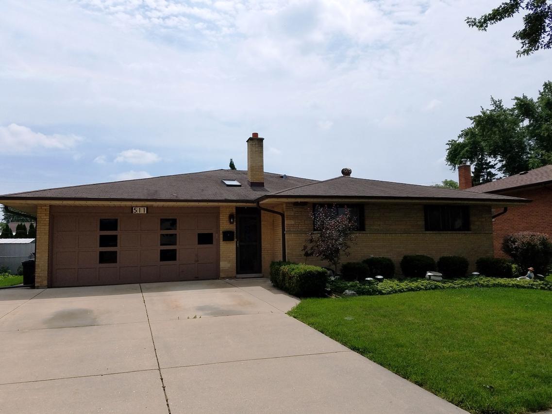 511 W Kathleen Dr., Des Plaines, IL 60016