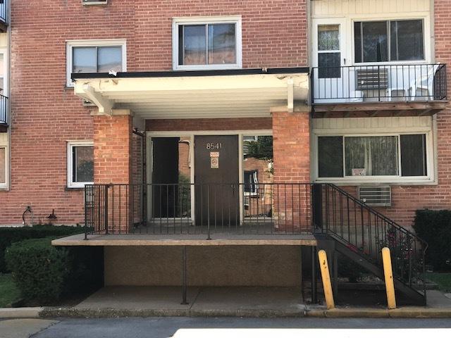 8541 Lotus Ave. #816, Skokie, IL 60077
