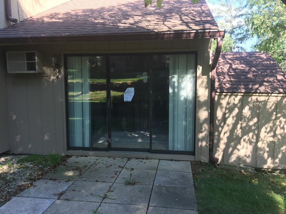 28 Jamaica Colony St. #4, Fox Lake, IL 60020