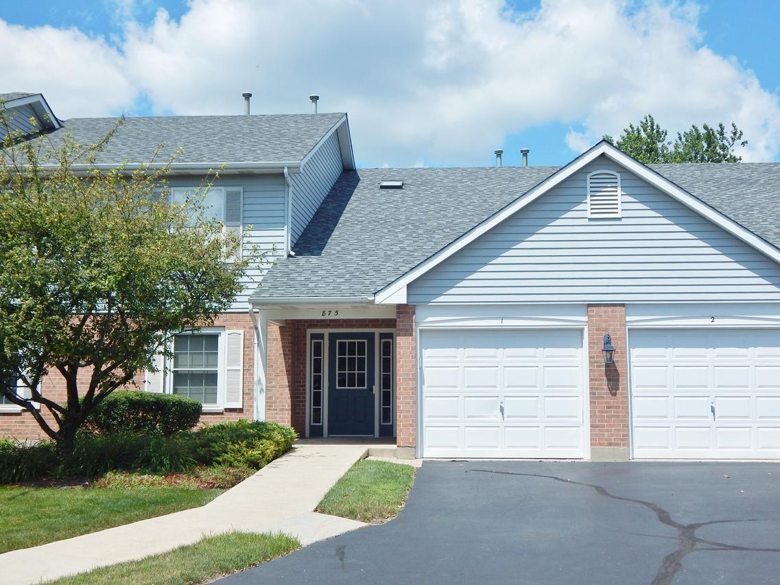 875 Golf Course Rd. #2, Crystal Lake, IL 60014