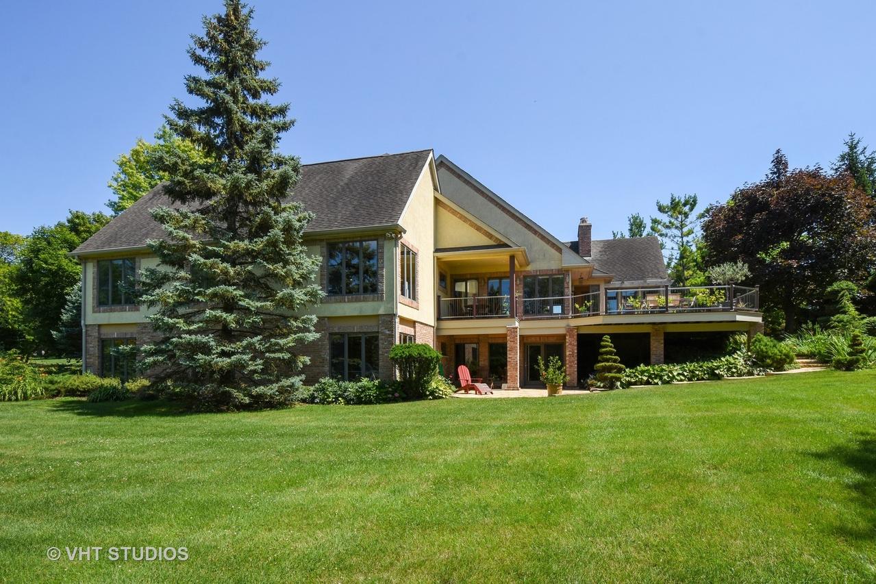 14 Ambrose Ln., South Barrington, IL 60010