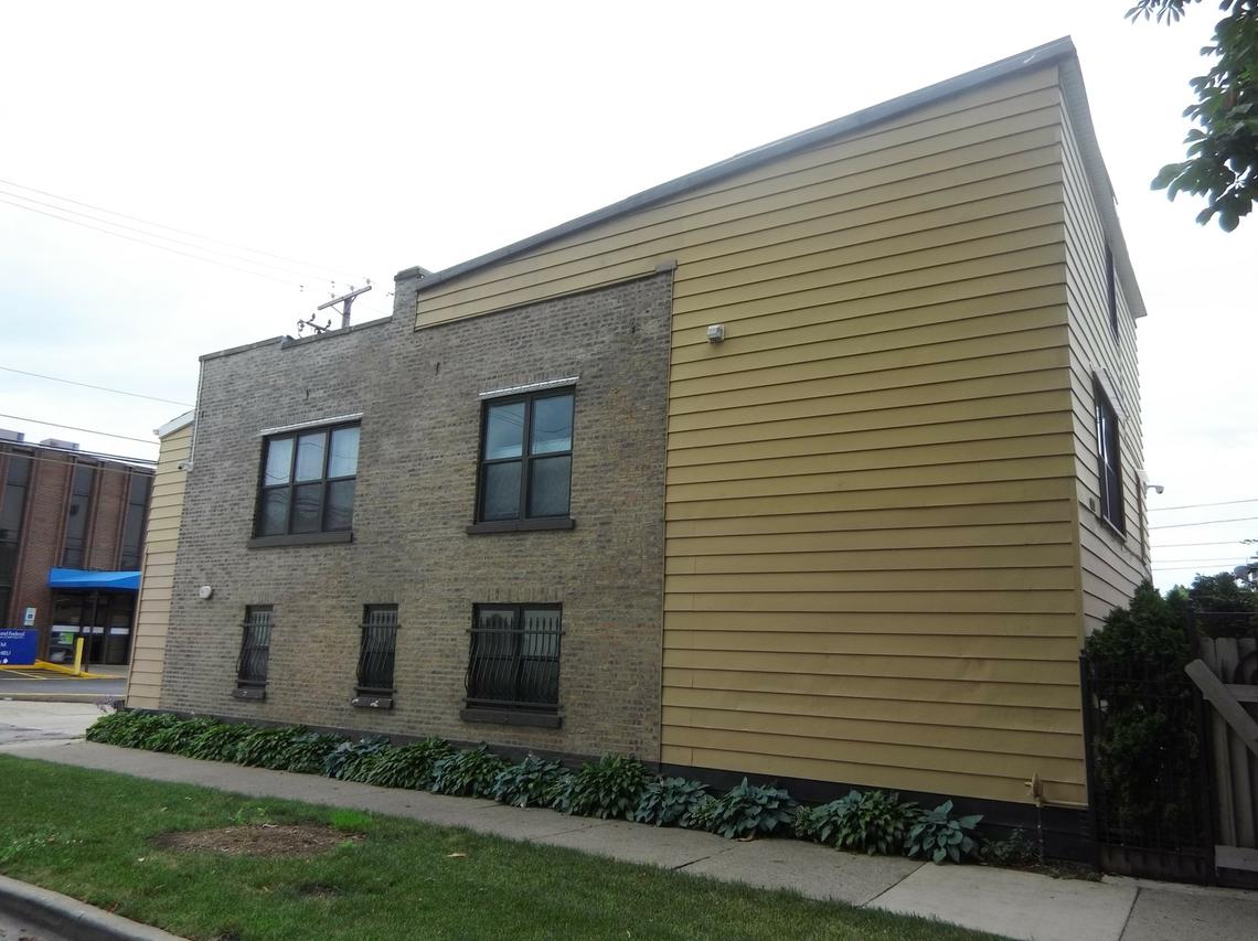 4801 S Komensky Ave., Chicago, IL 60632
