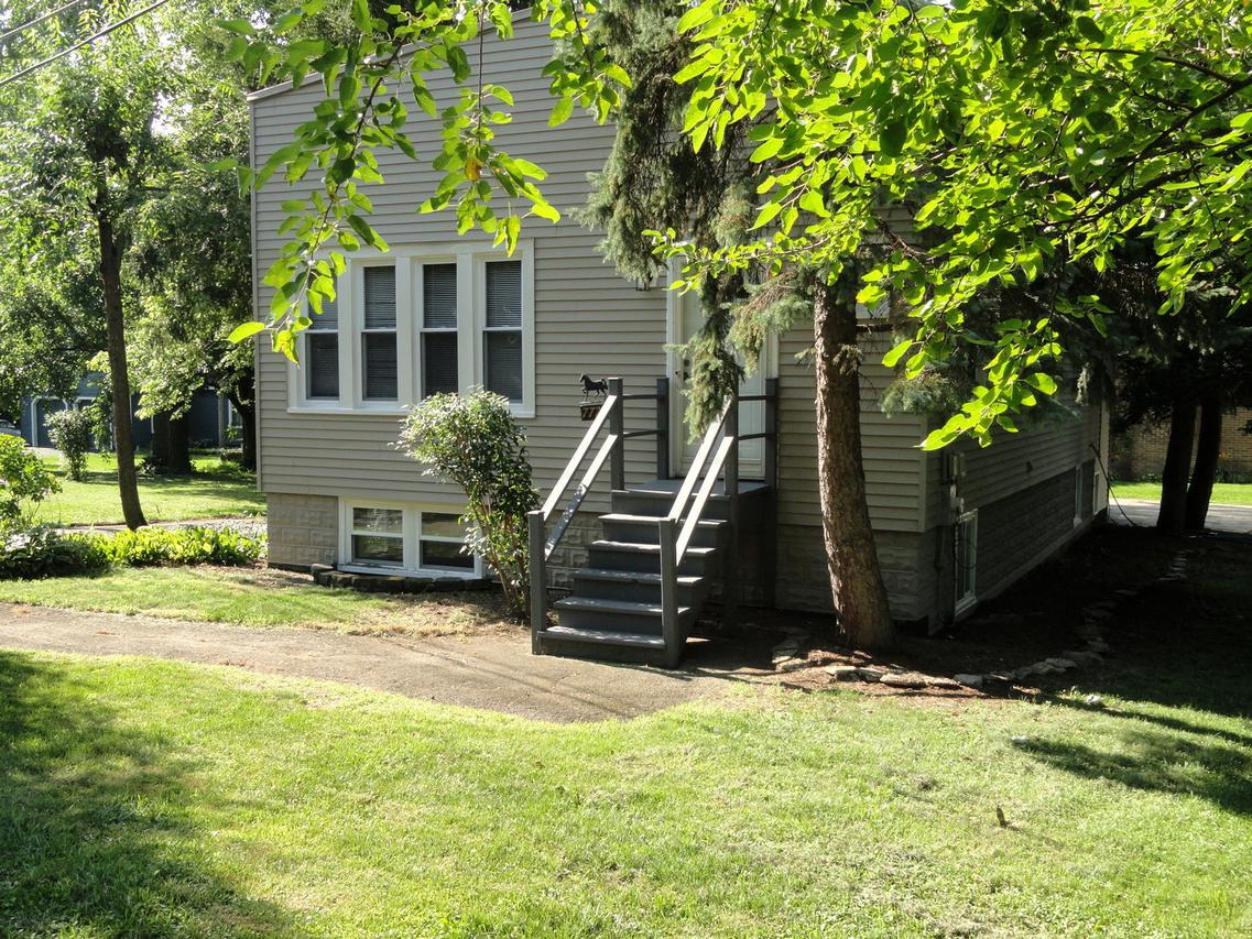 7729 Brunswick Rd., Darien, IL 60561