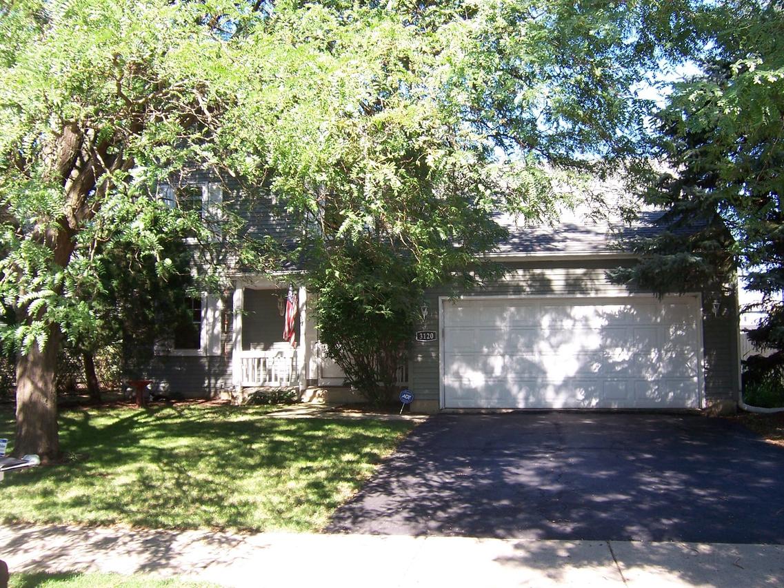 3120 Laconia Ln., Aurora, IL 60504