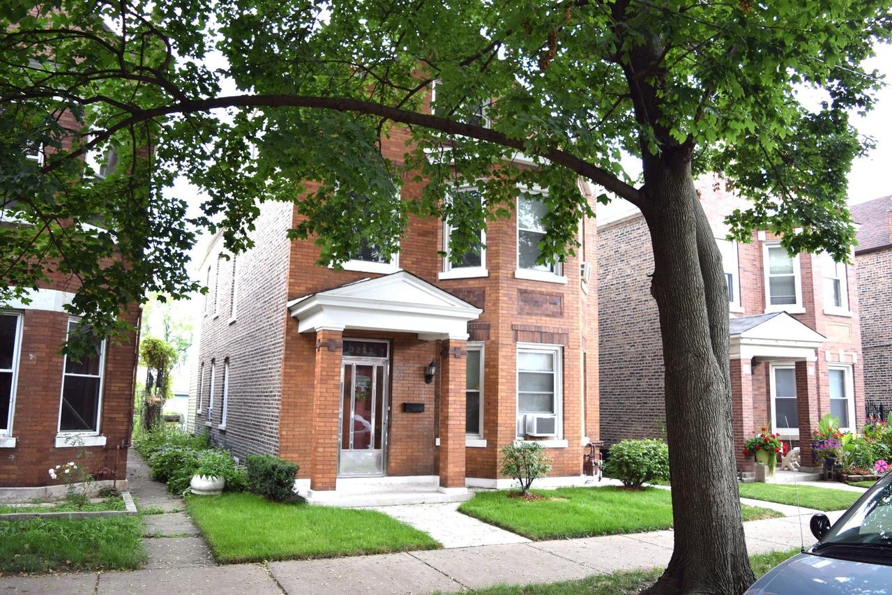3209 S Harding Ave., Chicago, IL 60623