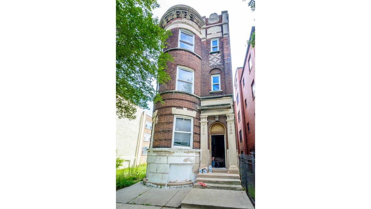 4753 S Saint Lawrence Ave., Chicago, IL 60615