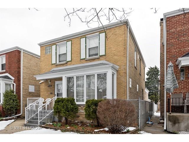 3122 W Chase Ave., Chicago, IL 60645