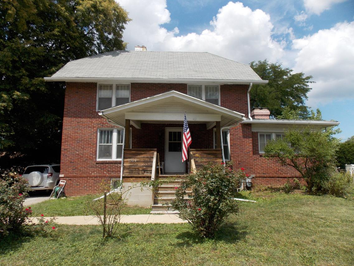 1304 W Springfield Ave., Champaign, IL 61821