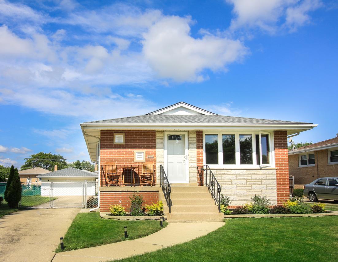 9008 Mcvicker Ave., Oak Lawn, IL 60453