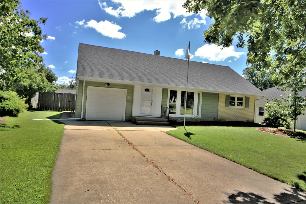 232 Vale Ave., Rockford, IL 61108