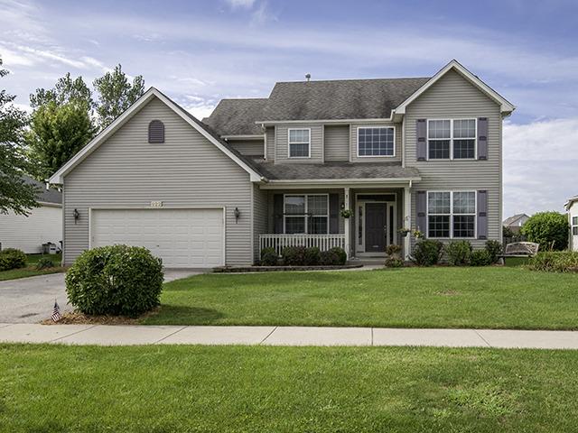 922 Canyon Tr., Yorkville, IL 60560