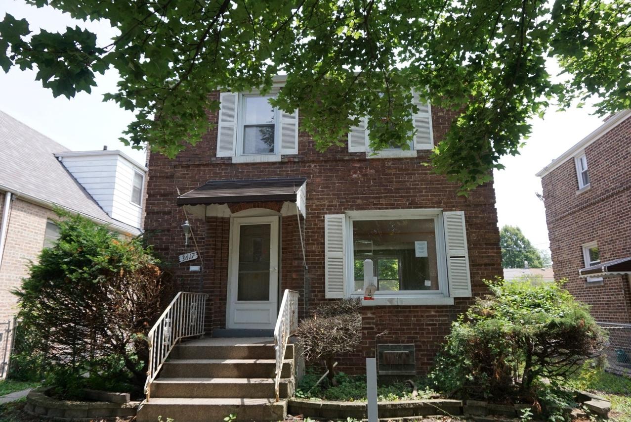 3617 S 59th Ave., Cicero, IL 60804