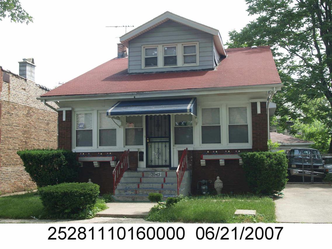 12043 S Lowe Ave., Chicago, IL 60628