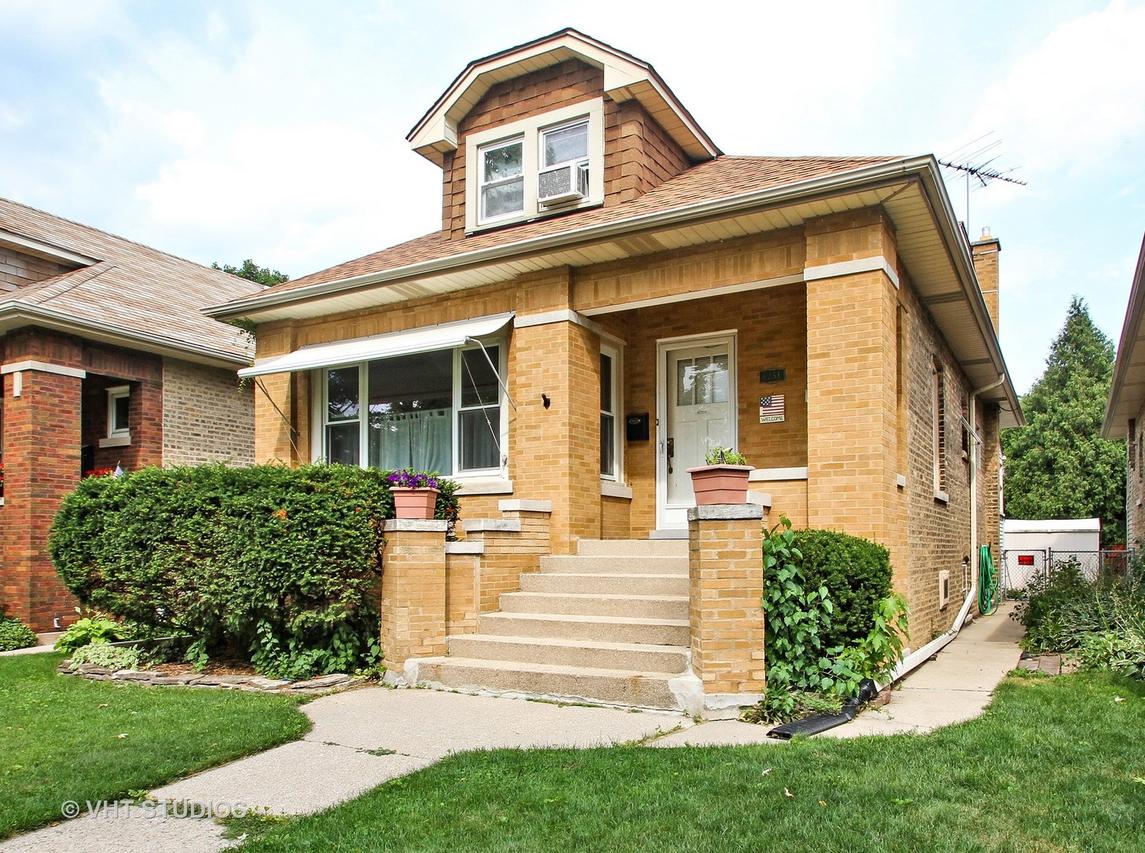 6251 N Natoma Ave., Chicago, IL 60631