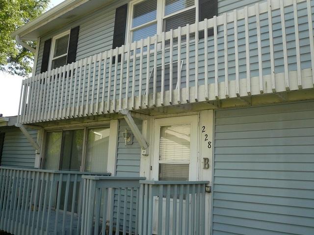 228 Elkhorn Ct. #B, Bolingbrook, IL 60440