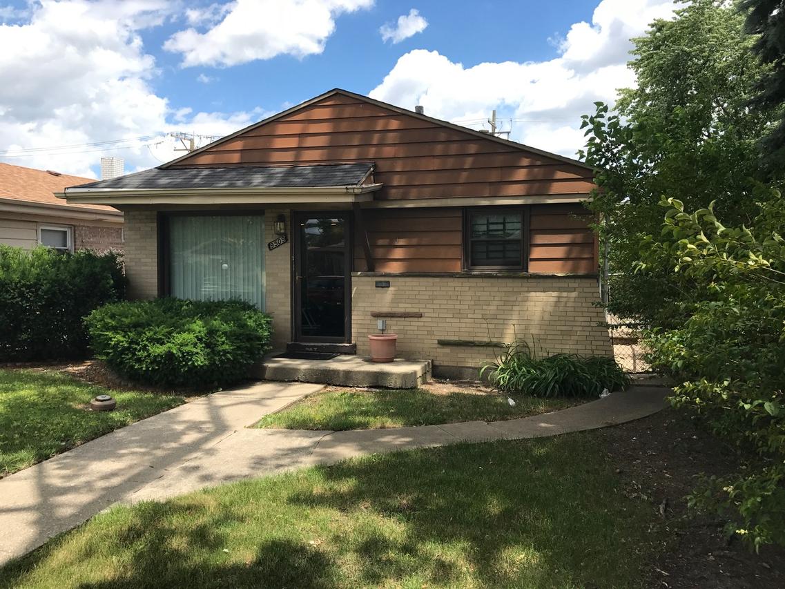9509 S Green St., Chicago, IL 60643
