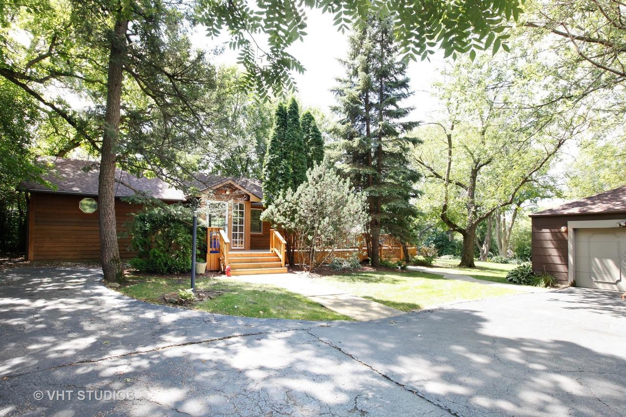 5435 Fairhaven Ct., Downers Grove, IL 60515