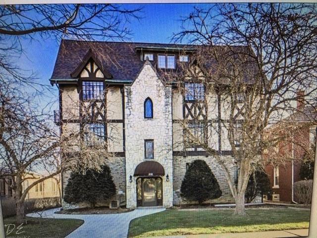 410 N Raynor Ave. #3E, Joliet, IL 60435