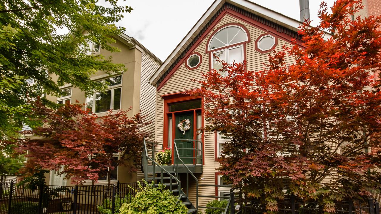 1334 W Fletcher St., Chicago, IL 60657