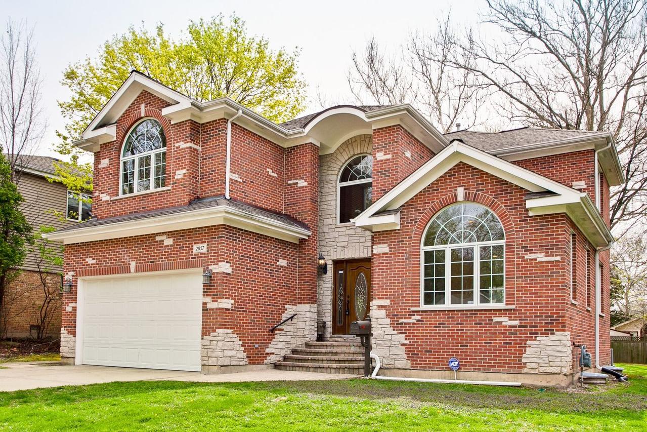 2057 Big Oak Ln., Northbrook, IL 60062