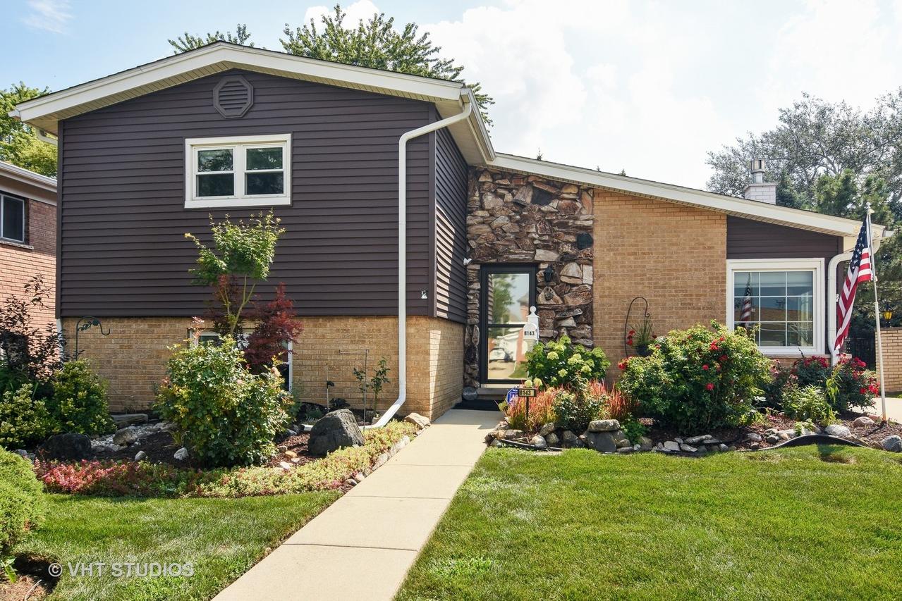 8143 N Clifton Ave., Niles, IL 60714