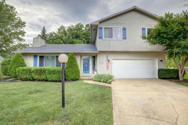609 Rossmoor Ct., Champaign, IL 61822