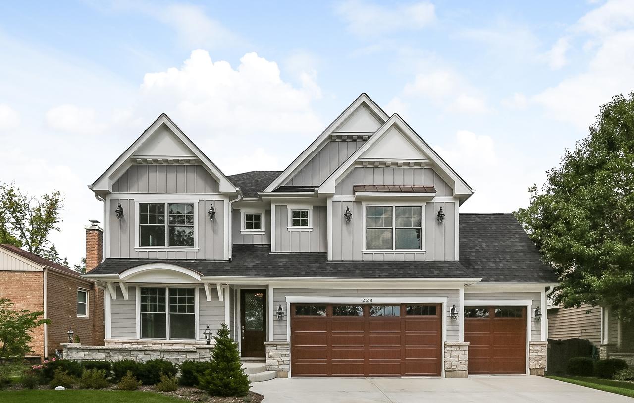 228 5th St., Downers Grove, IL 60515