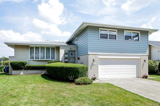 10425 Long Ave., Oak Lawn, IL 60453