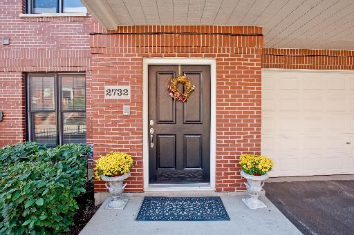 2732 Valor Dr., Glenview, IL 60026