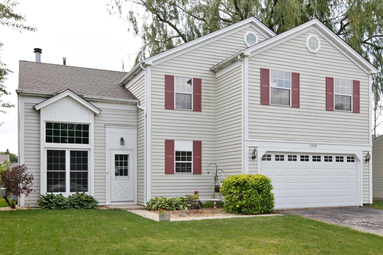 2235 Highfield Ln., Aurora, IL 60504