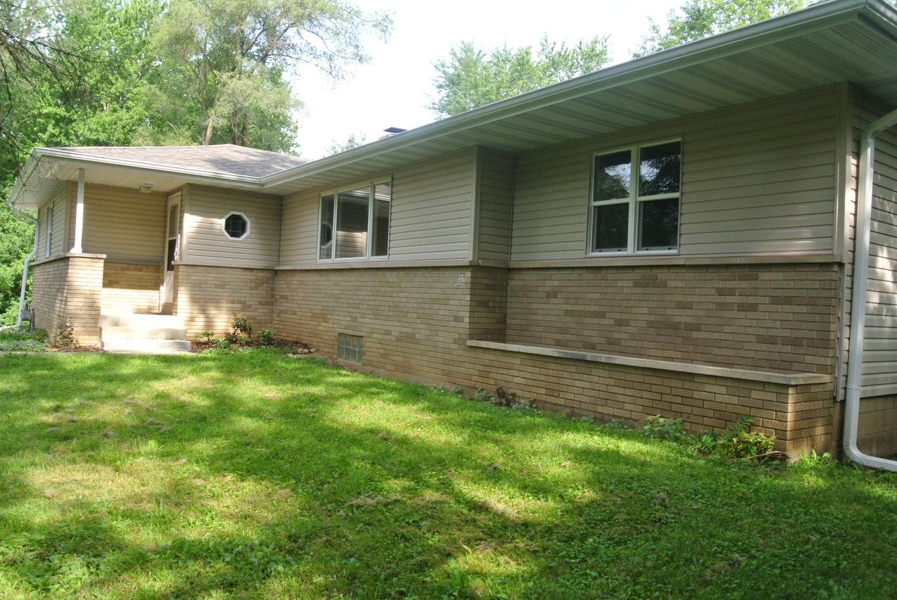 7889 Van Emmon Rd., Yorkville, IL 60560