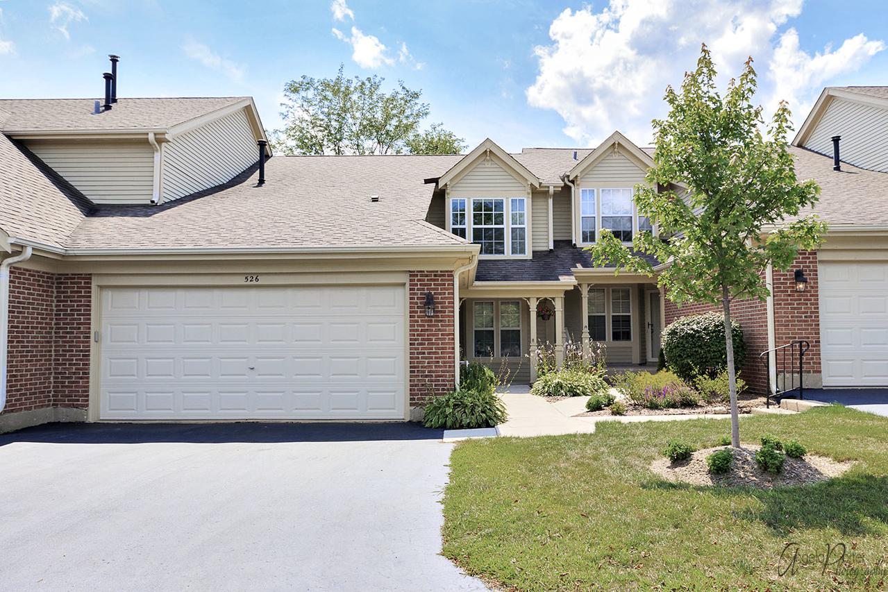 526 Pembrook Ct., Crystal Lake, IL 60014