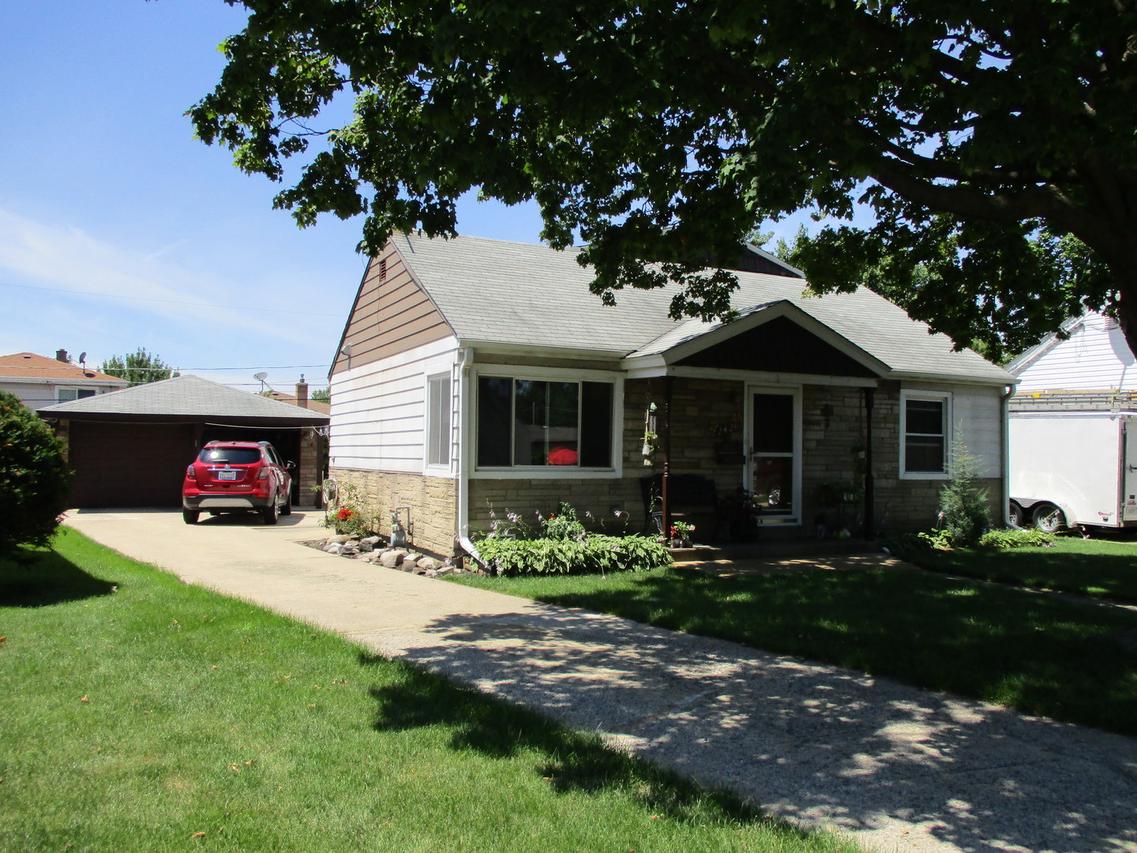 2420 Dora St., Franklin Park, IL 60131