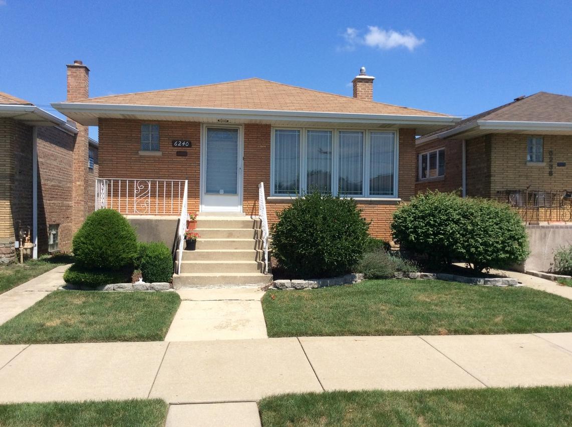 6240 W 63rd Pl., Chicago, IL 60638