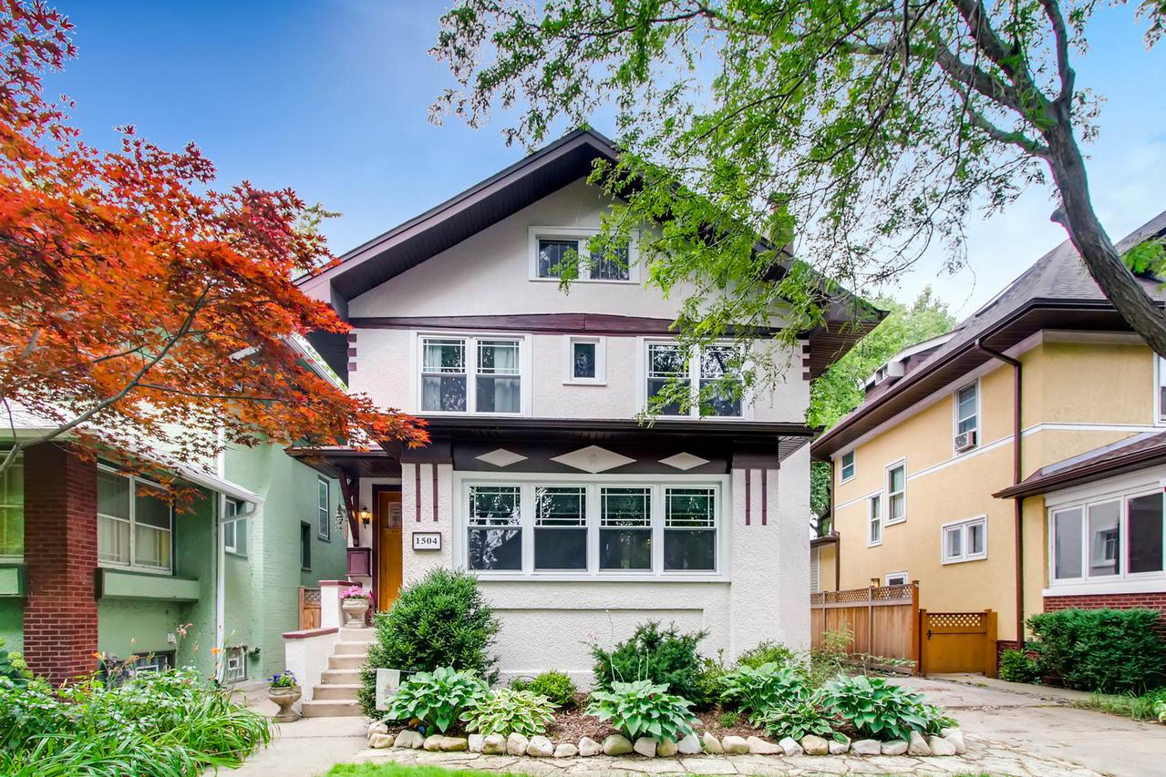 1504 W Juneway Ter., Chicago, IL 60626
