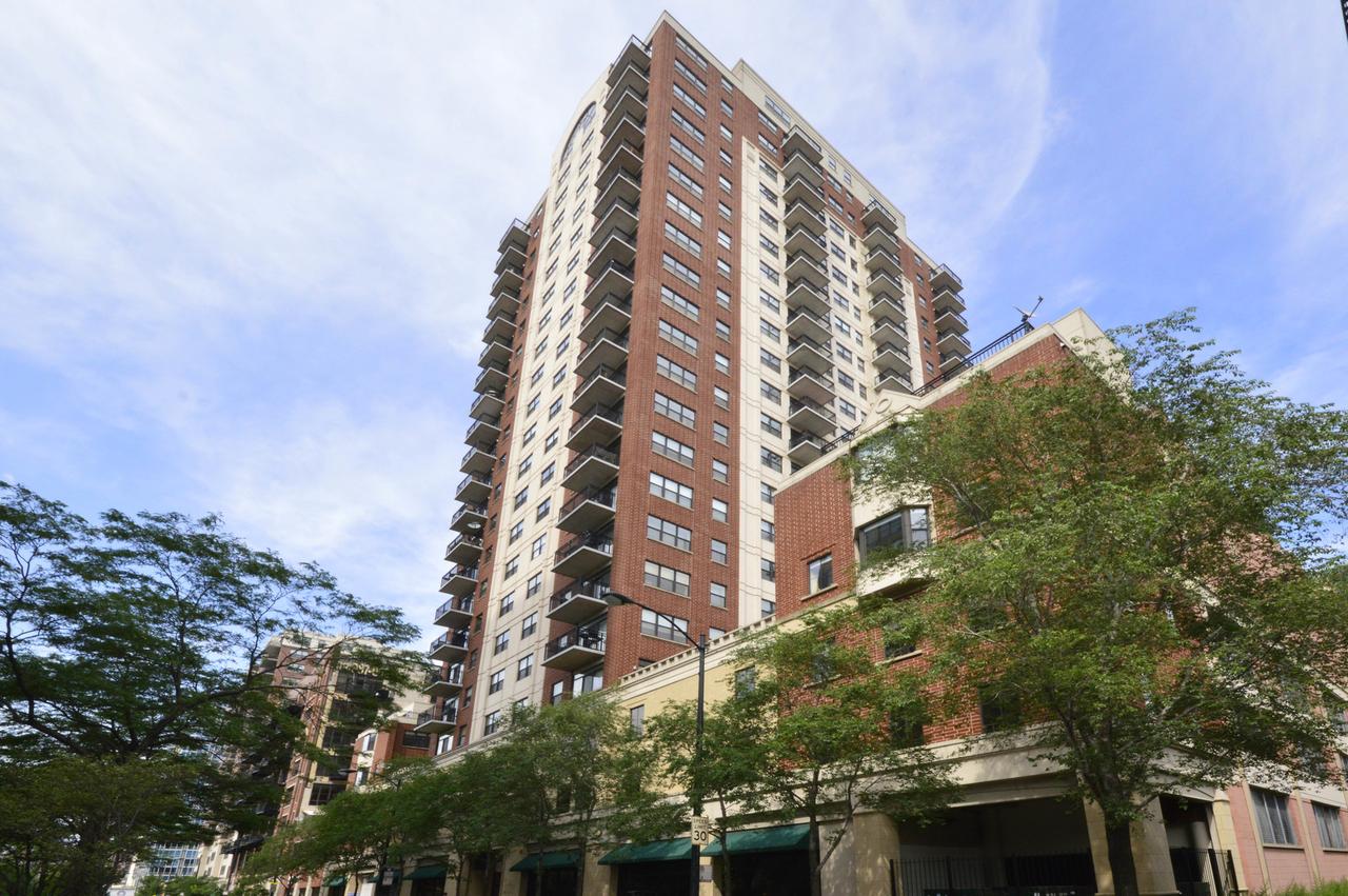 1529 S State St. #7B, Chicago, IL 60605