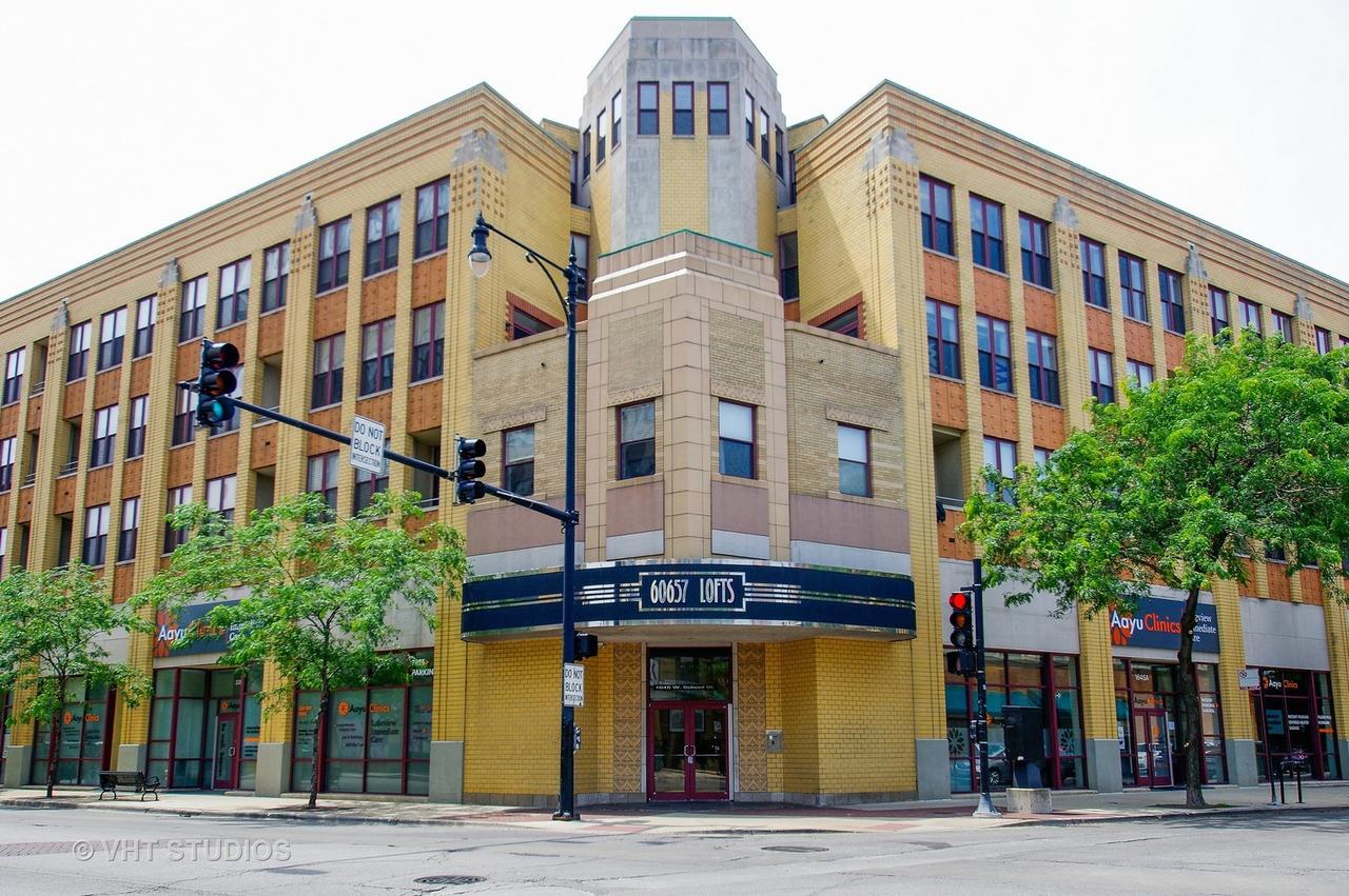 1645 W School St. #205, Chicago, IL 60657