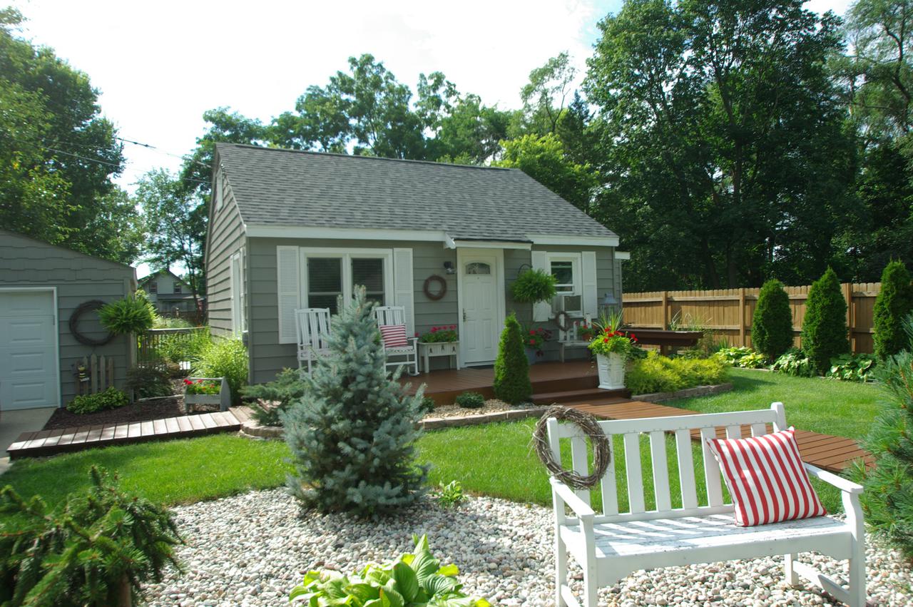8110 Ravere St., Machesney Park, IL 61115