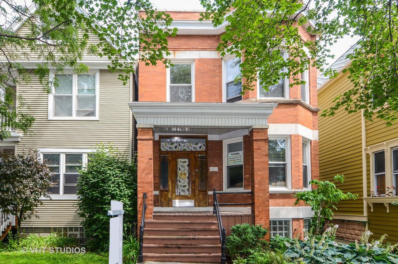 1622 W Bryn Mawr Ave., Chicago, IL 60660