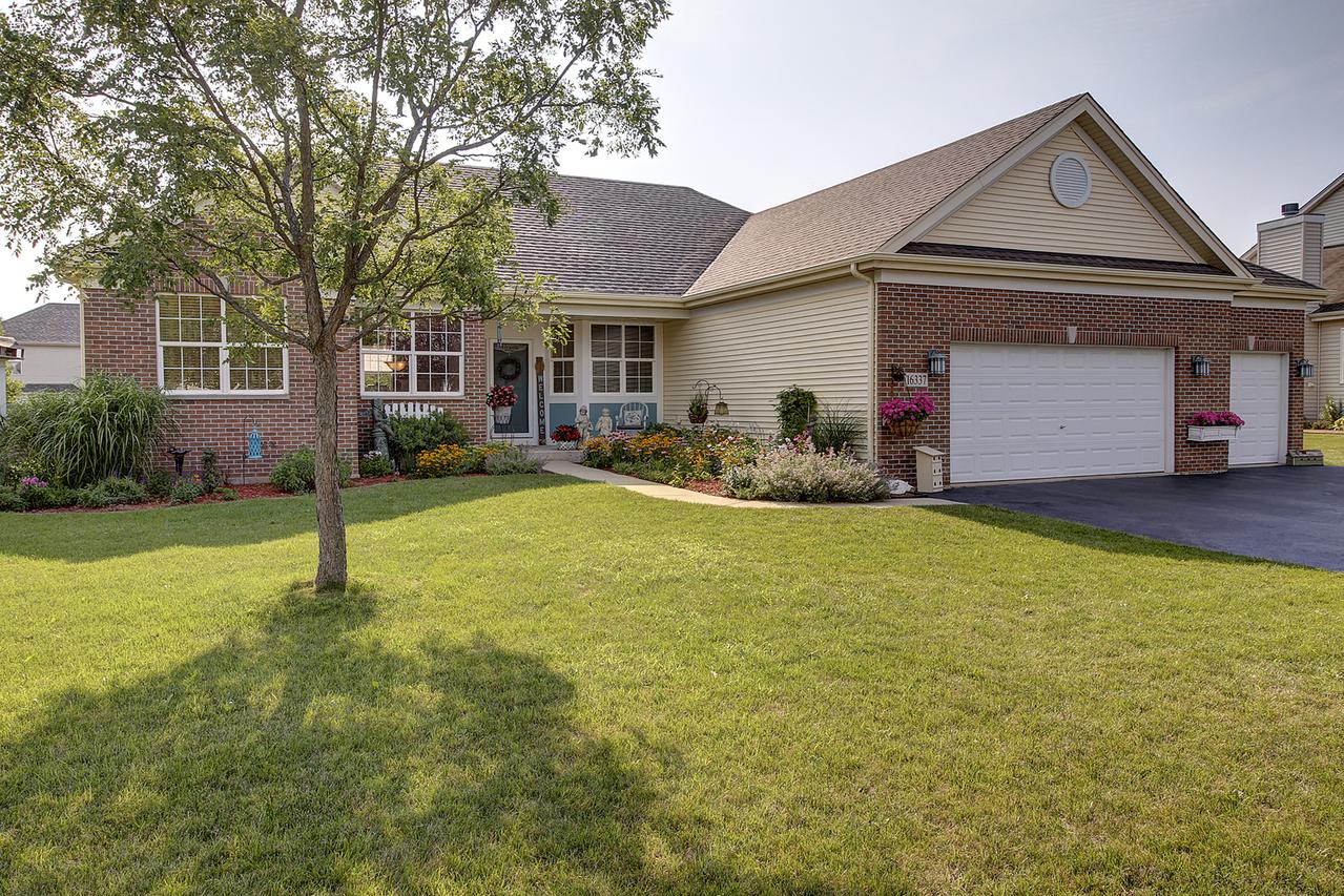 16337 Fairfield Dr., Plainfield, IL 60586